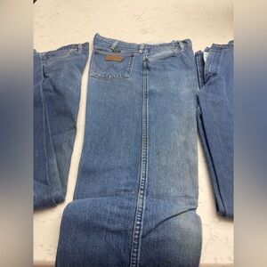 Wrangler 13 MWZ 36x36